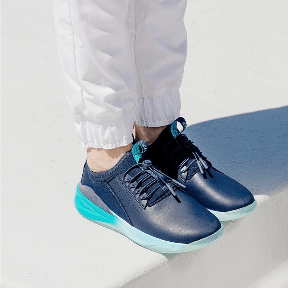 NEW Clove Limited Edition Aqua Blue Classic Shoes Sz 7 Healthcare Nursing - Picture 11 of 14